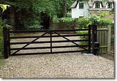 5 Bar Metal Driveway Gates از آرک ورد آهن در Slough Berkshire