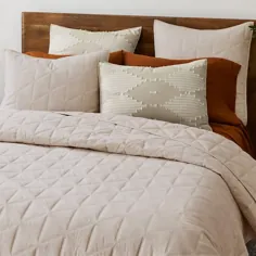 .

New collection.

Arterior 3 & 6 piece bedding series.

Available in 4 colors : Dark blue, Cream, Light grey & Dark grey.

سرویس خواب موجود در چهار رنگ : کِرِم، طوسی روشن و‌طوسی تیره و سرمه ای.

۳ تیکه شامل : رو تختی و ۲ عدد کاور بالشت.

۶ تیکه شامل : ر