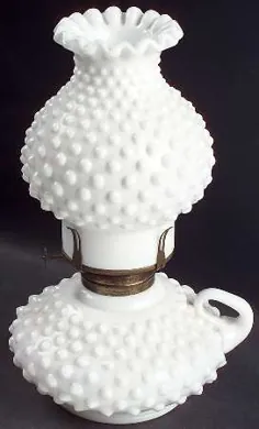 لامپ شیشه ای روغن شیشه Fenton Hobnail با شیشه شیر Globe