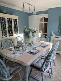 اتاق غذاخوری به سبک فرانسوی |  شیک شیک فرانسوی |  آبی و سفید |  میز ناهار خوری رو به بالا |  دکور خانه