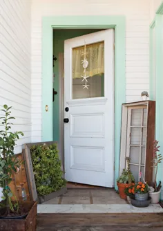 تور خانه: خانه ساحلی کالیفرنیا با شور و شوق برای محصول - ایده های تزئین ، بازسازی و سرگرمی به سبک کلبه ای برای داخل و خارج