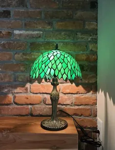 چراغ رومیزی تیفانی ، شیشه سبز ، سبک لامپهای پرنعمت ، سبک تیفانی چراغ میز خواندن سبز روشن