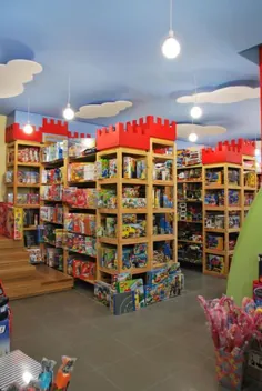 فروشگاه بازی های «تا بچه بازی می کند»