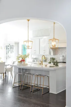 روشن + دعوت از آشپزخانه آشکار - طرح های طلای دکور