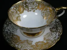 ROYAL STAFFORD FANCY TEA CUP و SAUCER PALEST BLUE LUSH GOLD CABBAGE ROSES