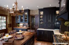 آشپزخانه لوکس سیاه با کابینت های مضطرب | Kitchen Designs، NY