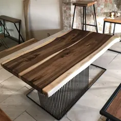 میز جلو مبلی ساخته شده از چوب گردو
