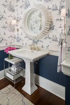 اتاق پودر سفید و دریایی با کاغذ دیواری دریایی - انتقالی - حمام