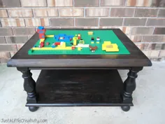 یک میز LEGO از یک جدول Old End تهیه کنید {DIY} - فقط کمی خلاقیت
