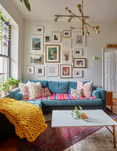یک آپارتمان با مساحت 600 فوت مربع در بروکلین پر از رنگهای تقویت کننده روحیه و ایده های عالی است
