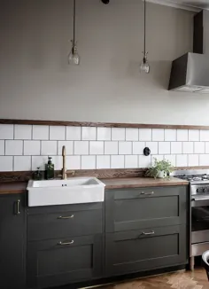 آشپزخانه در چوب زیتون و تیره - طراحی COCO LAPINE