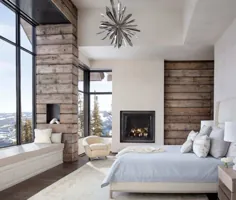 خانه اسکی مدرن در مونتانا دارای منظره کوه های پوشیده از برف است