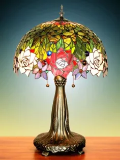 LAMPADA TIFFANY da tavolo stile LIBERTY در MOSAICO di VETRO