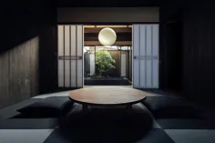 یک خانه ژاپنی یک قرن به مهمانسرای مینیمالیستی تبدیل شده است