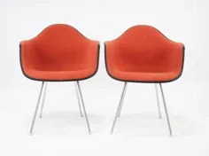 چارلز و ری ایمس ، صندلی های هرمان میلر شل از نمایشگاه مزایده نمایشگاه Poolesville ، MD |  اتاق زیر شیروانی