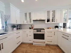 آشپزخانه سفید و برنز