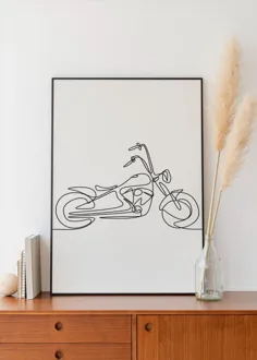 نقاشی موتورسیکلت بر دیوار