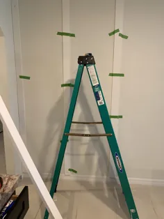 چگونه می توان یک تخته و یک دیوار دیواری را بدون ابزار برقی انجام داد