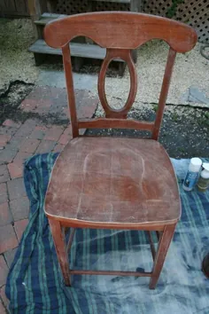 چگونه می توان صندلی های پشتی صندلی را با استفاده از فوم برد استفاده کرد