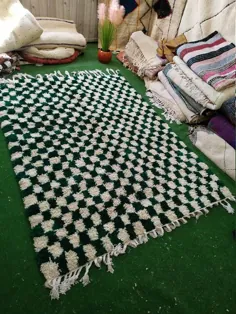 فرش سبز چهارخانه ، فرش بربر مراکشی ، فرش شطرنجی سفارشی Artisanas از مراکش