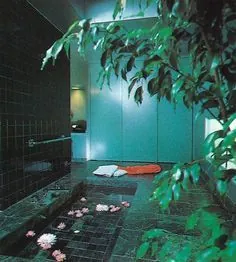 حمام دهه 80 بسیار خوب است ، امیدواریم هیچ کس آنها را بازسازی نکند