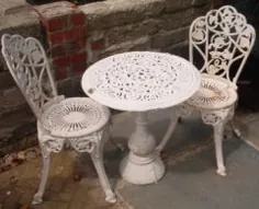 میز و صندلی های چدنی :: مبلمان باغ