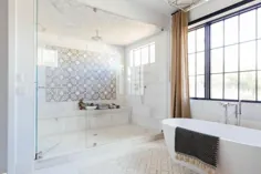 15 طرح کاشی حمام کلاسیک که هرگز از مد نمی افتد