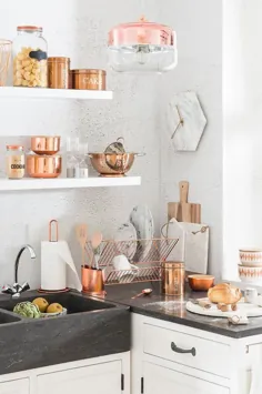 25 ایده دکوراسیون آشپزخانه مسی که به طرز حیرت انگیزی زیبا هستند