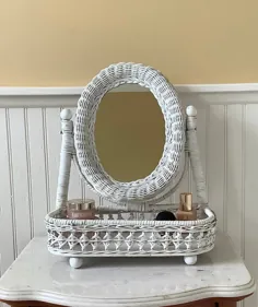 آینه بتونه ترکیبی سفید آویز غرور آینه با سینی |  اتسی