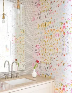 حمام دخترانه با کاغذ دیواری پاپ کندی بریت - معاصر - حمام