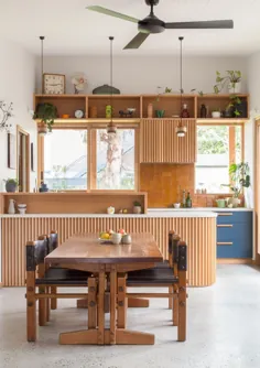 دکوراسیون دیا: cozinha integrada decorada com madeira reciclada