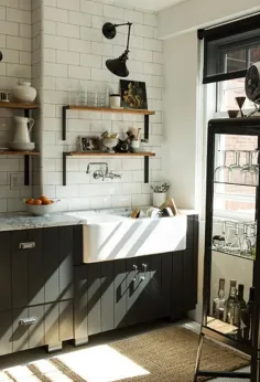 آشپزخانه Vintage سیاه و سفید با کابینت های Black Plank - Vintage - آشپزخانه