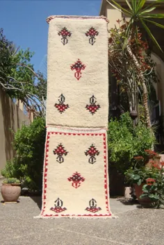 دونده بربری مراکشی با نماد بربر
