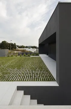 Galería de Casa en Guimarães / AZO.  Sequeira Arquitectos Associados - 5