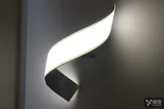 لامپ های OLED انعطاف پذیر ال جی قصد دارند لامپ ها را منسوخ کنند