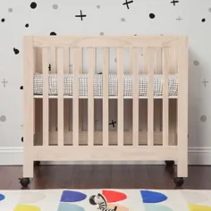 تخت نوزاد اوریگامی طبیعی Babyletto شسته شده است