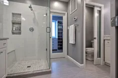یک مجموعه مستر با مجموعه حمام ایجاد کنید |  هنرهای ساختمانی Mosby |  حمام راست |  نمای خارجی توسط Mosby