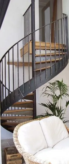 Spiral Staircase نصب و راه اندازی طراحی انگلستان