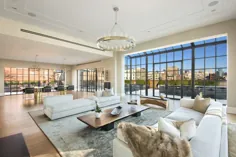 در ساختمان معروف پک نیویورک ، یک پنت هاوس دو طبقه با قیمت 58.5 میلیون دلار لیست شده است