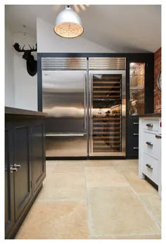 طراحی آشپزخانه با یخچال بزرگ