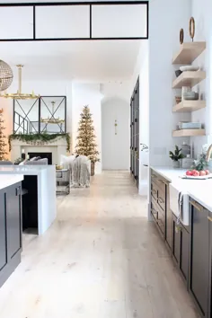 تور خانگی کریسمس Wonderland Winter: آشپزخانه ، شربت خانه و اتاق ناهار خوری باتلر - خانه پوشش نقره ای