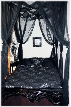 ایده های رمانتیک اتاق خواب گوتیک (40+ طراحی زیبا و نحوه تزئین)