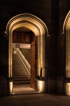 کالج کورپوس کریستی ، کمبریج - Old Hall ، Wilkins Stair & Parker Room ، انگلستان - مشاوران روشنایی dpa - "نور مناسب ، مکان مناسب ، زمان مناسب"