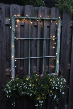 34 ایده زیبا برای تزئین فضای باز پنجره قدیمی برای حیاط شما