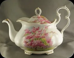 قابلمه چای بزرگ قوری Royal Albert Blossom Time شکل بسیار نادر ویکتوریایی