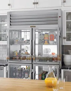 به Cool (و مواد غذایی!) مراجعه کنید: 5 نمونه درب شیشه ای در یخچال ها