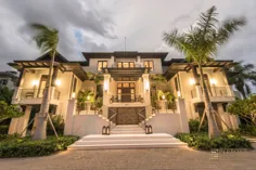 معماری هند غربی انگلیس - نمای خارجی - خانه سفارشی لوکس در Sarasota Florida