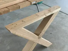 چگونه میز X-leg خود را در فضای باز بسازیم