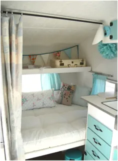 تخت خواب های دو طبقه Rv چقدر سرگرم کننده و هیجان انگیز در اتاق خواب کوچک