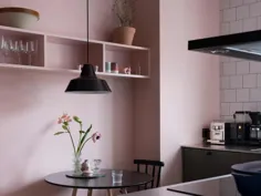 آشپزخانه با دیوارهای صورتی - طراحی COCO LAPINE